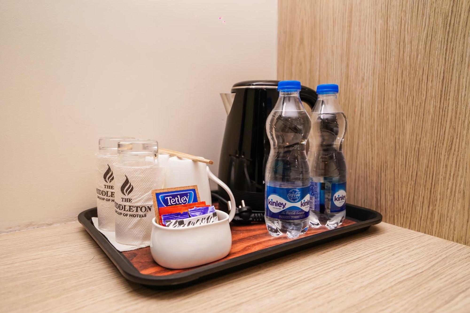 Hotel Middleton Nxt Bhubaneswar Buitenkant foto