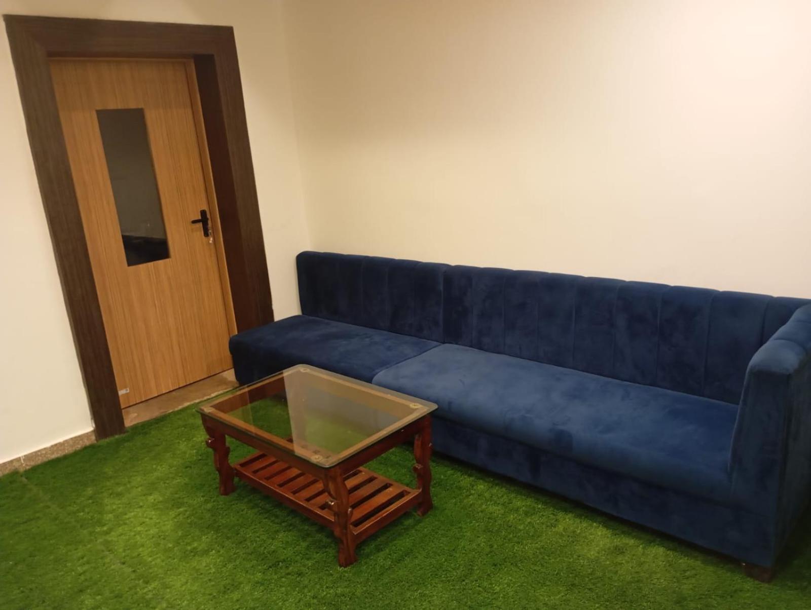 Hotel Middleton Nxt Bhubaneswar Buitenkant foto